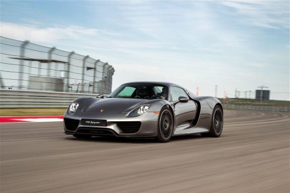 Porsche 918 Spyder – tapety na smartfon i tablet (13)