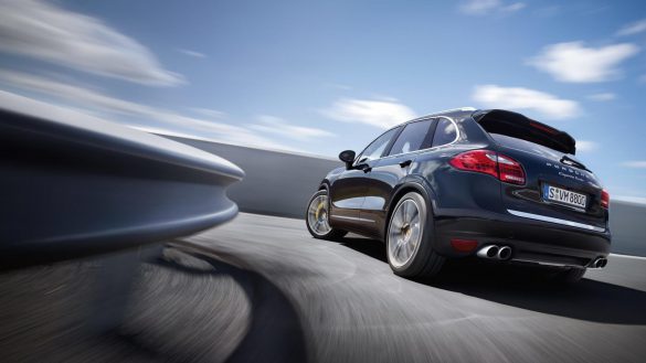 Porsche Cayenne – tapety na smartfon i tablet (13)