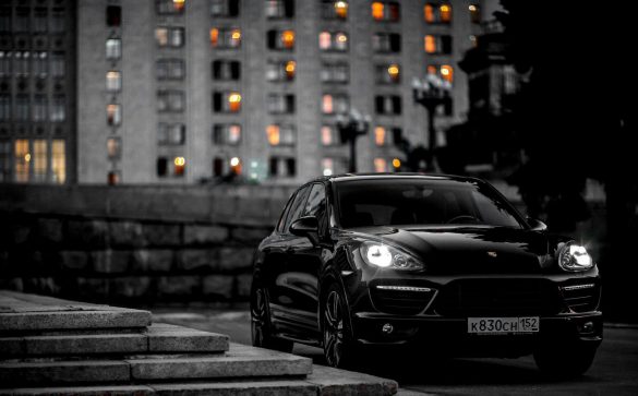 Porsche Cayenne – tapety na smartfon i tablet (25)