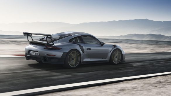 Porsche GT2 RS – tapety na pulpit (15)