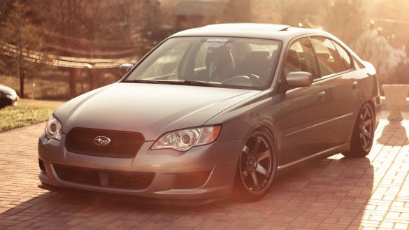 Subaru Legacy – tapety na pulpit (11)