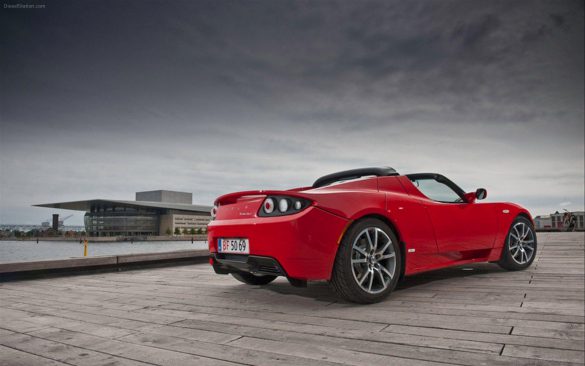 Tesla Roadster – tapety na pulpit (16)